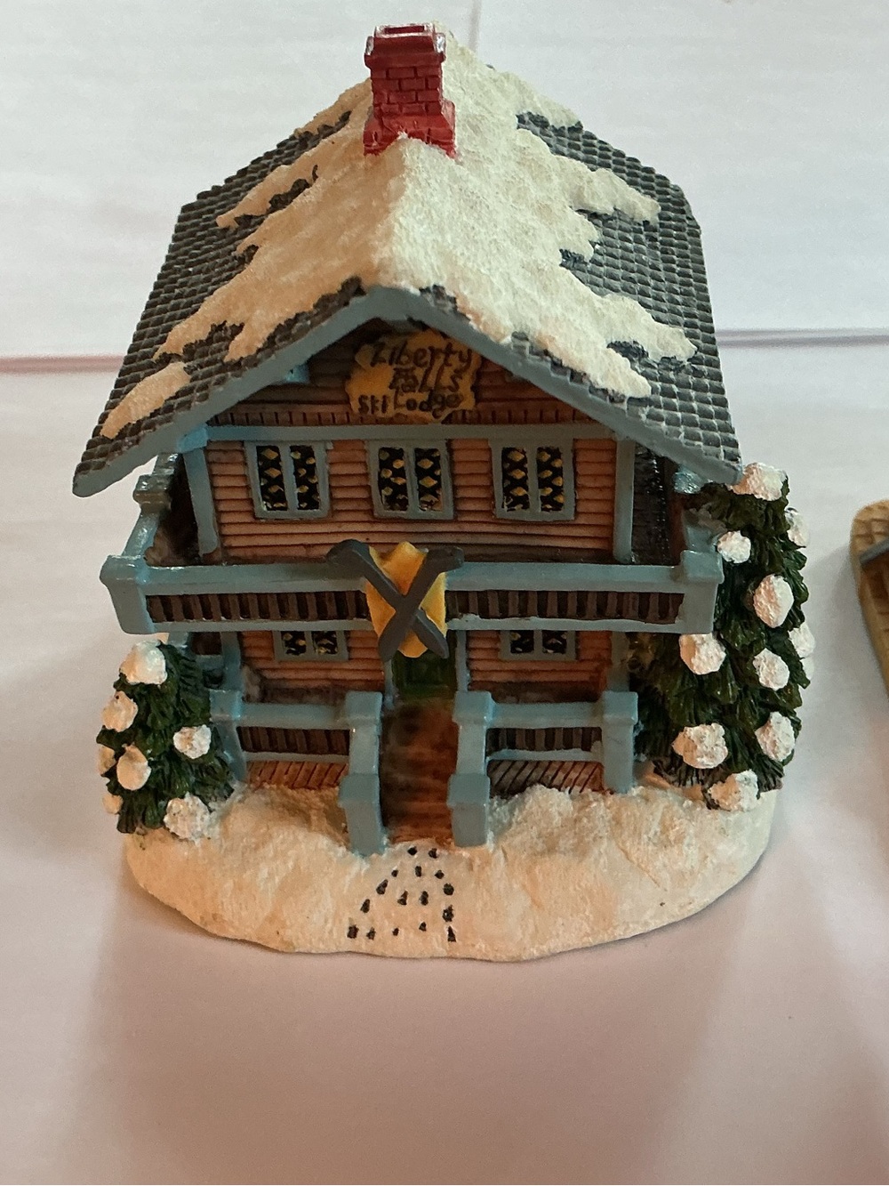 Three Liberty Falls Structures - Picture 4 of 9